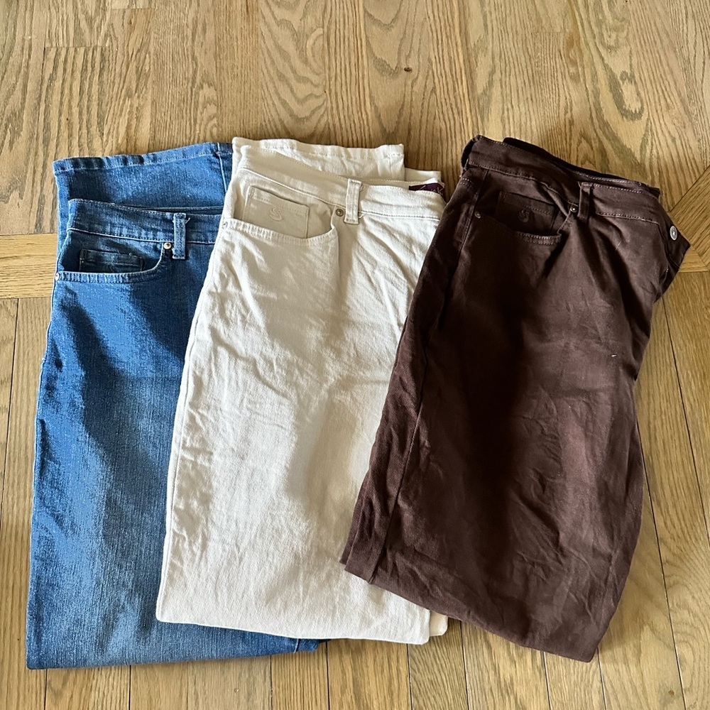 Gloria Vanderbilt Amanda jeans size 16 in 3 colors!